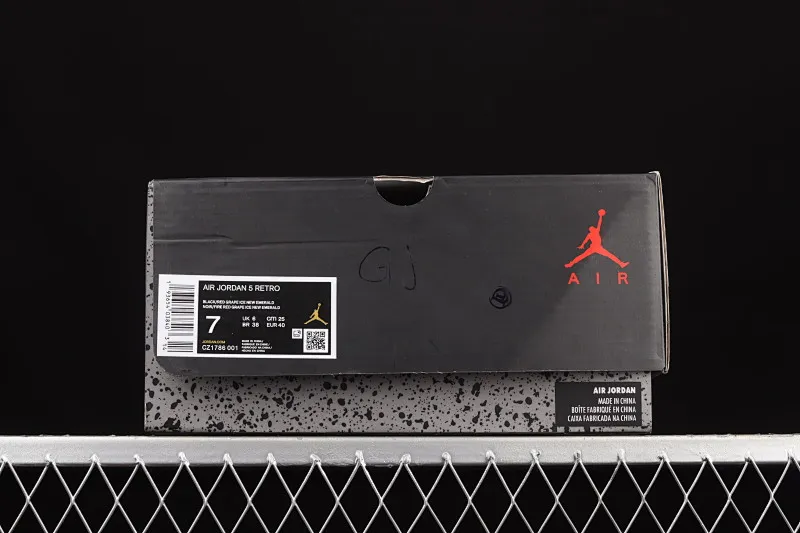 All categories Air Jordan Jordan series basketball shoes Air Jordan 5 G version Air Jordan 5 ''Top 3'' AJ5 Joe 5 grape purple black red CZ1786-001